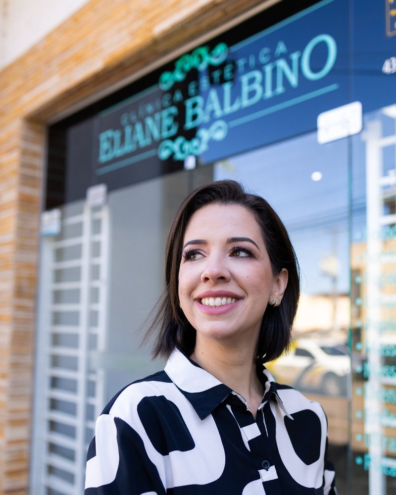 Eliane Balbino esteticista fundadora da Clínica Estética Eliane Balbino em Rolândia PR